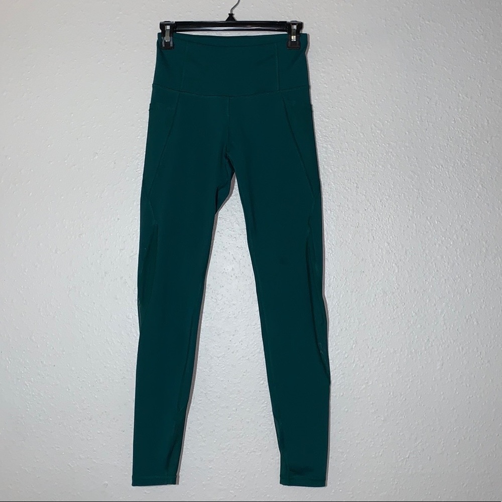 Old Navy Active Go Dry High waist green leggings Sz S mesh panels side pockets